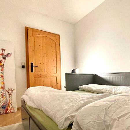 Lofty Luna, Dein Feinzeit Apartment Bamberga Esterno foto
